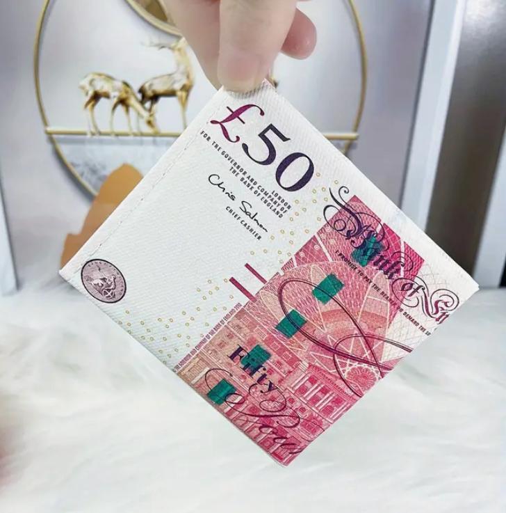 £50 NOTE CARD AND NOTES WALLET